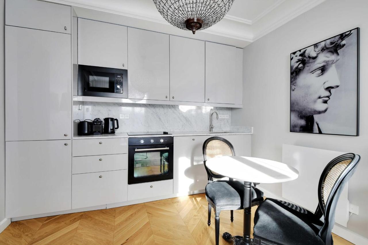פריז Charming Apartment- 1Br4P- Place Victor Hugo מראה חיצוני תמונה
